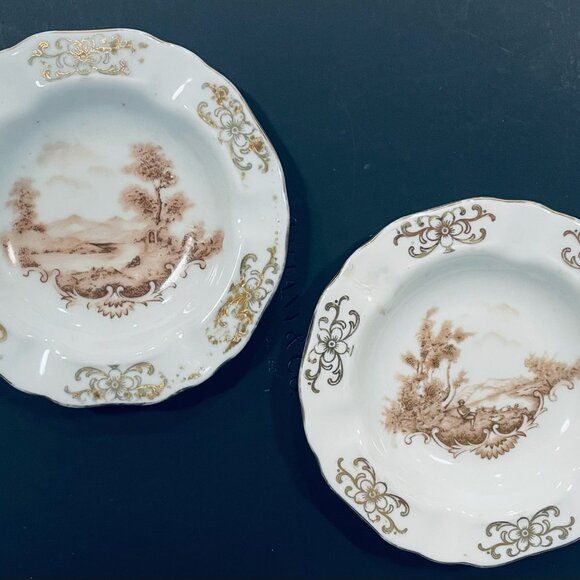 Winterling Bavaria Germany Pair of Pictorial Figurative Outdoor Scene Ashtrays - Picture 1 of 9